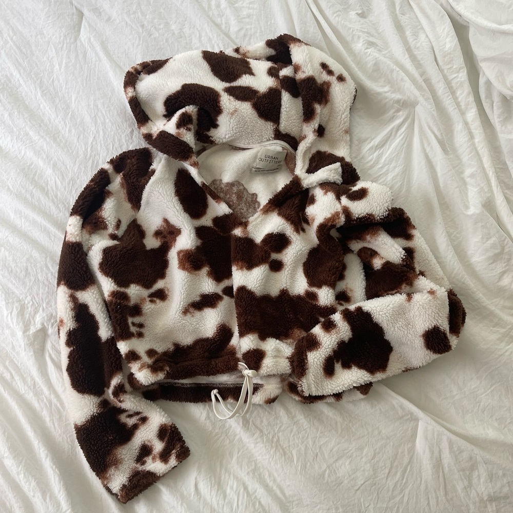 Cropped fuzzy cow print sweatshirt